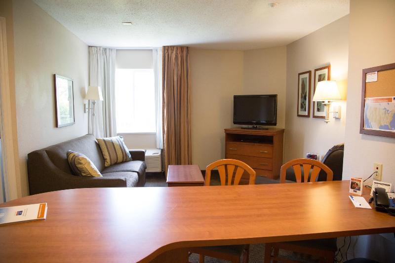 Candlewood Suites Huntersville-Lake Norman Area By Ihg Exterior photo